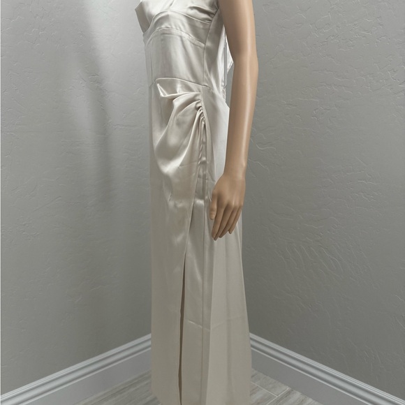 NWT Reformation Solana Satin Dress SZ 8 - Picture 3 of 7